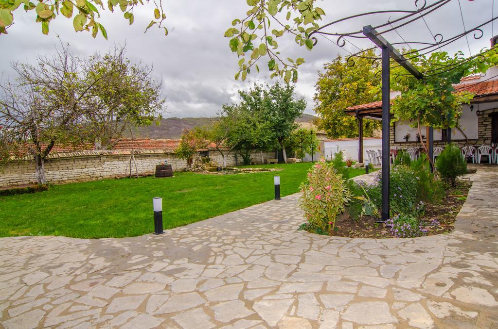 Guest House Villa Elma Nevsha Bagian luar foto