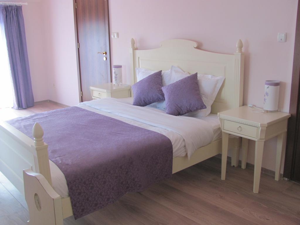 Guest House Villa Elma Nevsha Ruang foto